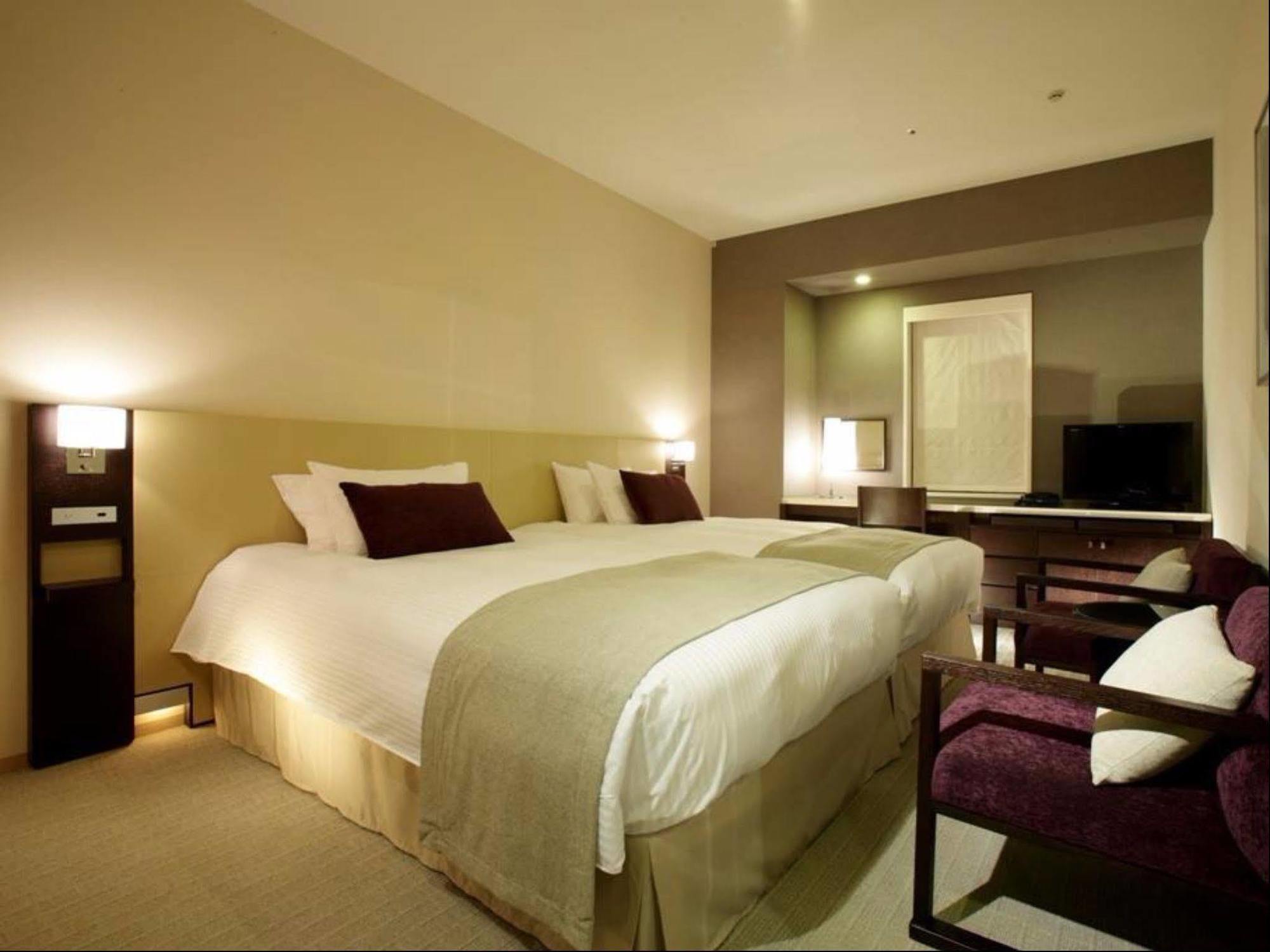 Koko Hotel Kobe Sannomiya Exteriör bild