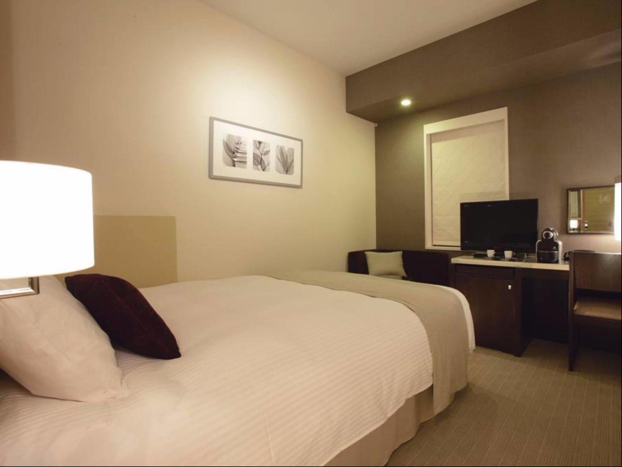 Koko Hotel Kobe Sannomiya Exteriör bild